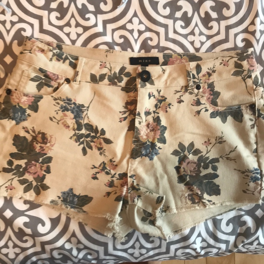 Floral Shorts